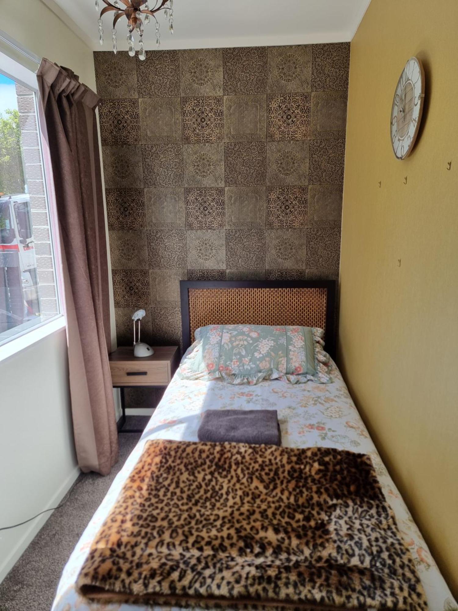 Entire Ground Floor With Full-Privacy And Family-Friendly Popular To Ferry Catchers Уелингтън Екстериор снимка