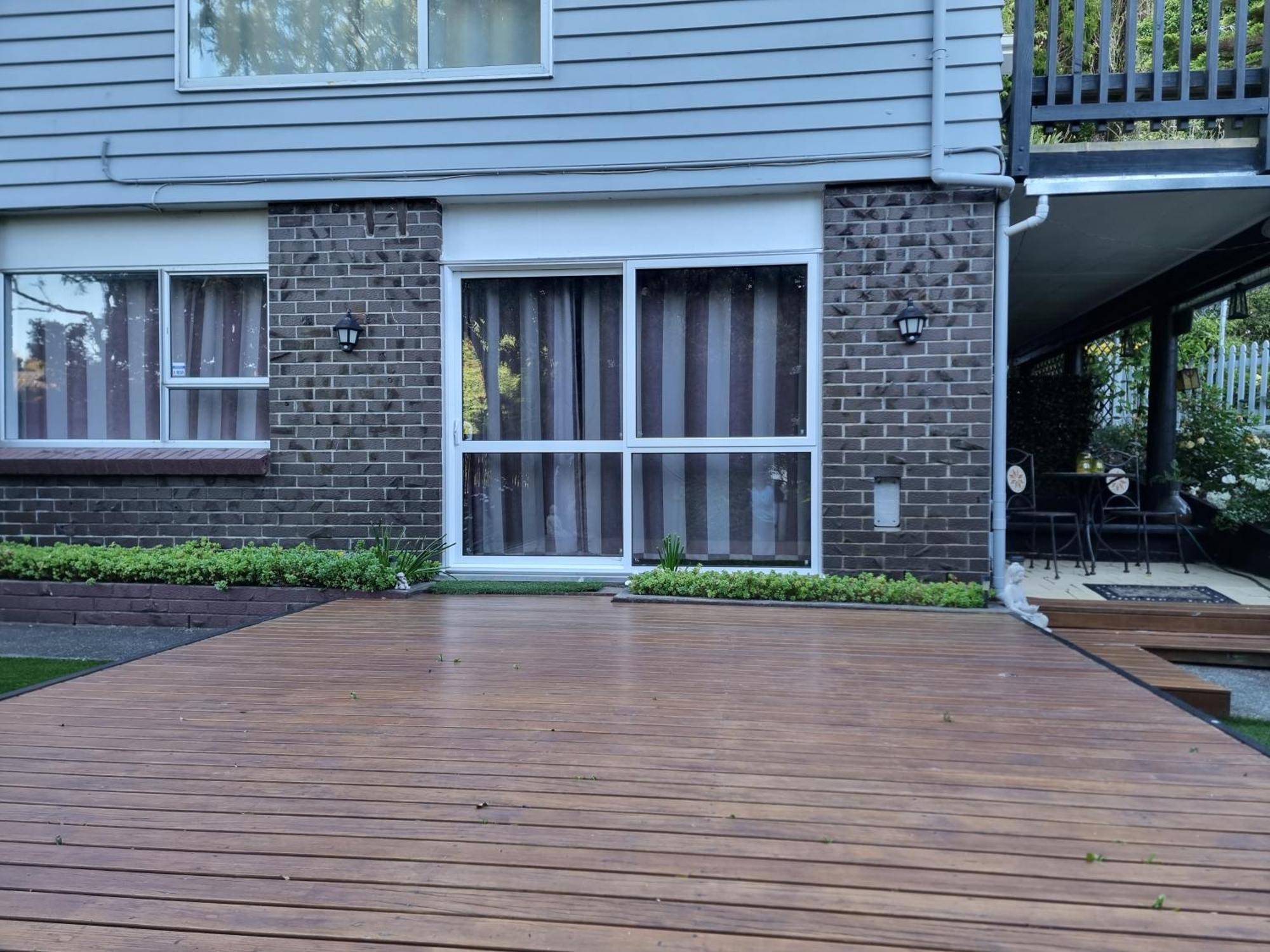 Entire Ground Floor With Full-Privacy And Family-Friendly Popular To Ferry Catchers Уелингтън Екстериор снимка